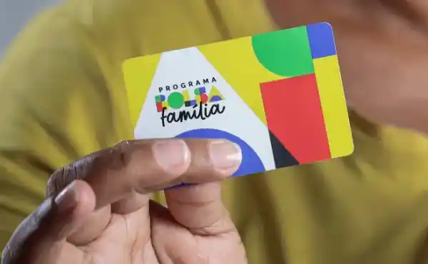 Bolsa Família bate emprego formal em 9 estados; MA lidera