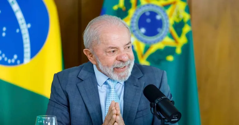Lula admite erro na taxa das blusinhas e prepara novo pacote