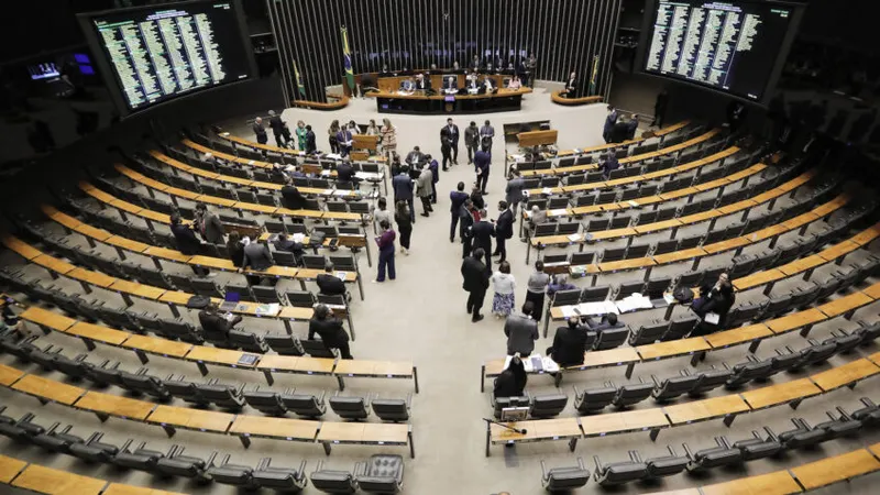 Oposição calcula votos para derrubar veto de Lula à lei da dosimetria