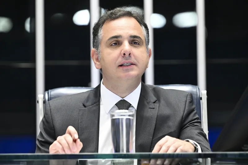 Pacheco recua do STF e Lula amarga derrota histórica no Senado