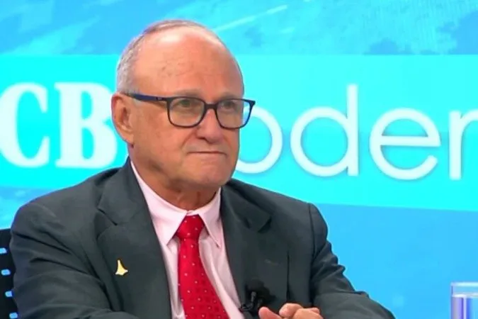 Valdivino de Oliveira afirma que contingenciamento dura até superar déficit fiscal