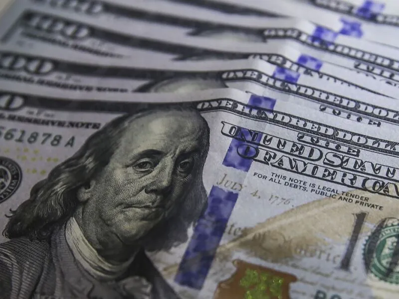 Déficit em c/c cai de US$ 60,25 bil para US$ 60 bil em 2026