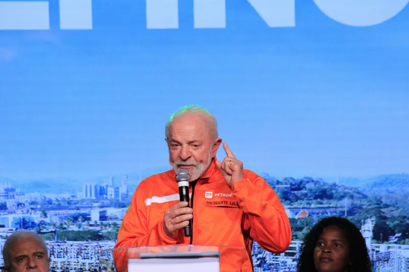 Lula rejeita austeridade e defende novo modelo de financiamento