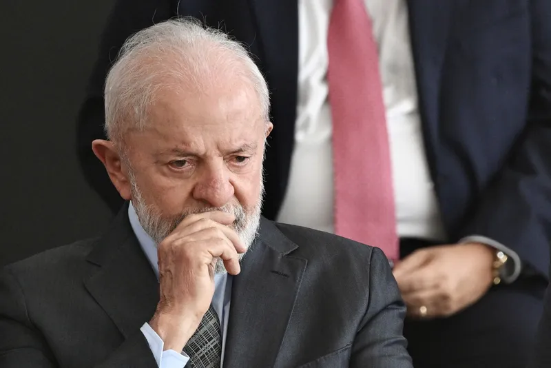 Economia e queda de popularidade pressionam governo Lula em 2026